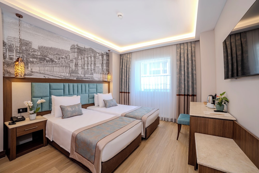Grand Hilarium Hotel 10