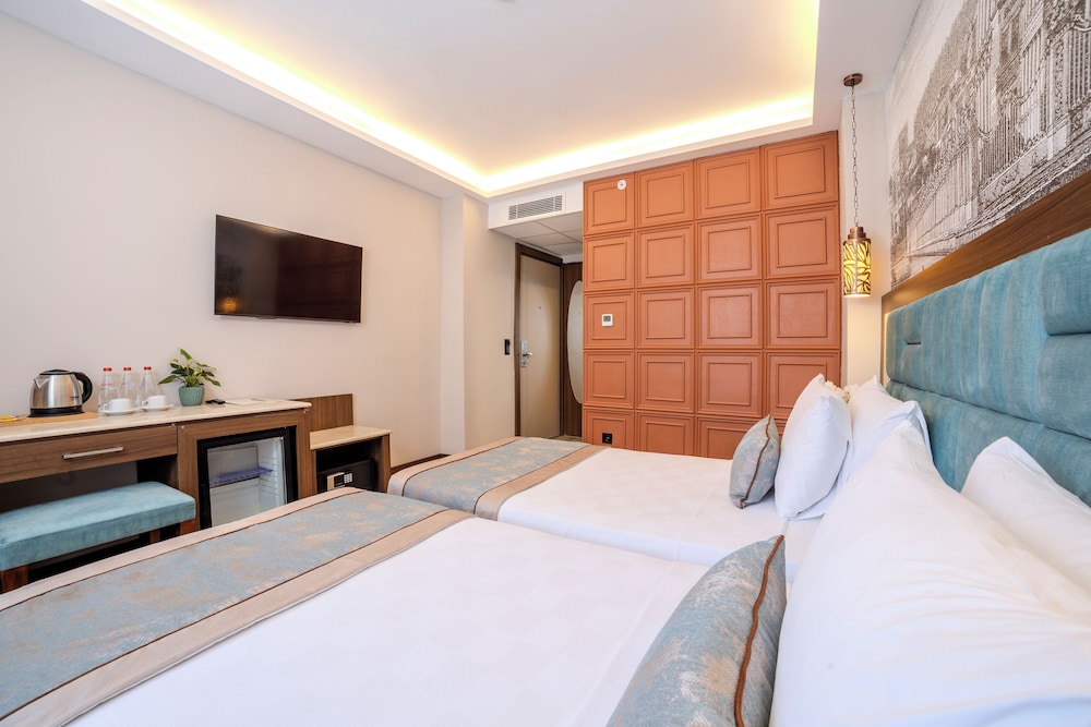 Grand Hilarium Hotel 9