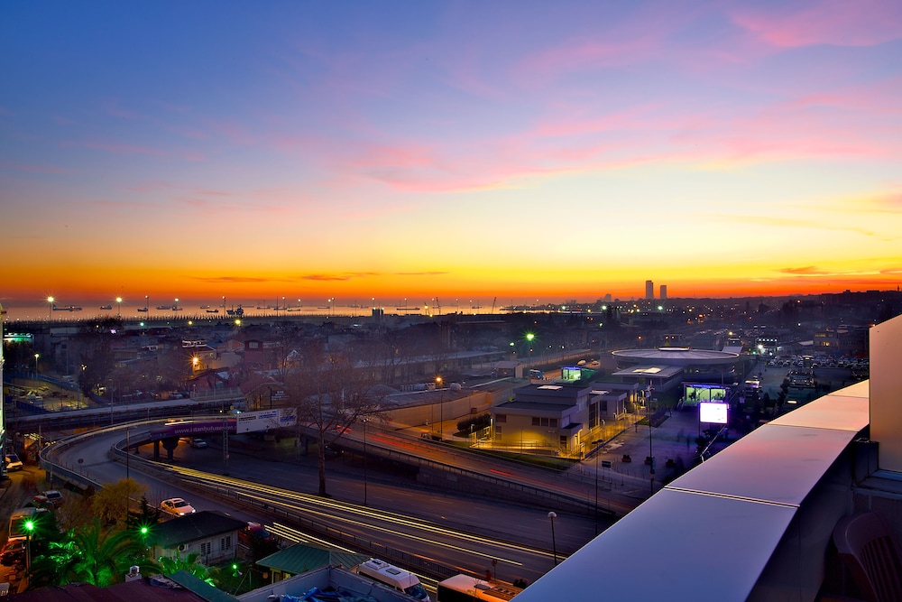 Grand Hilarium Hotel 24
