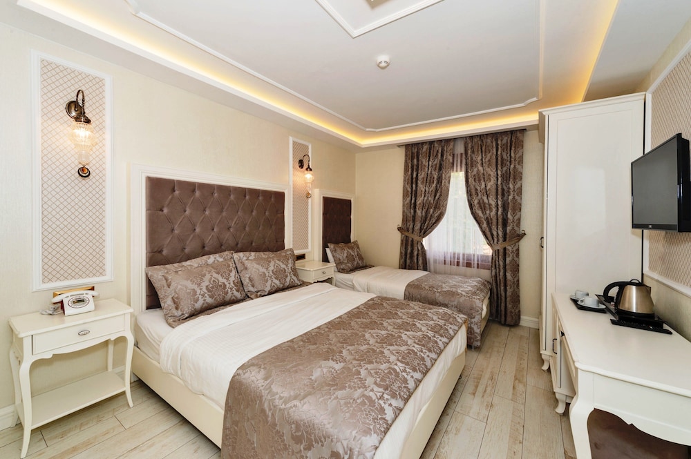 Zeynep Sultan 10