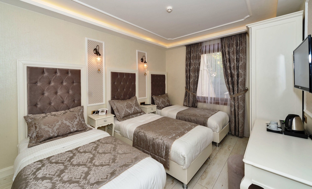 Zeynep Sultan 8