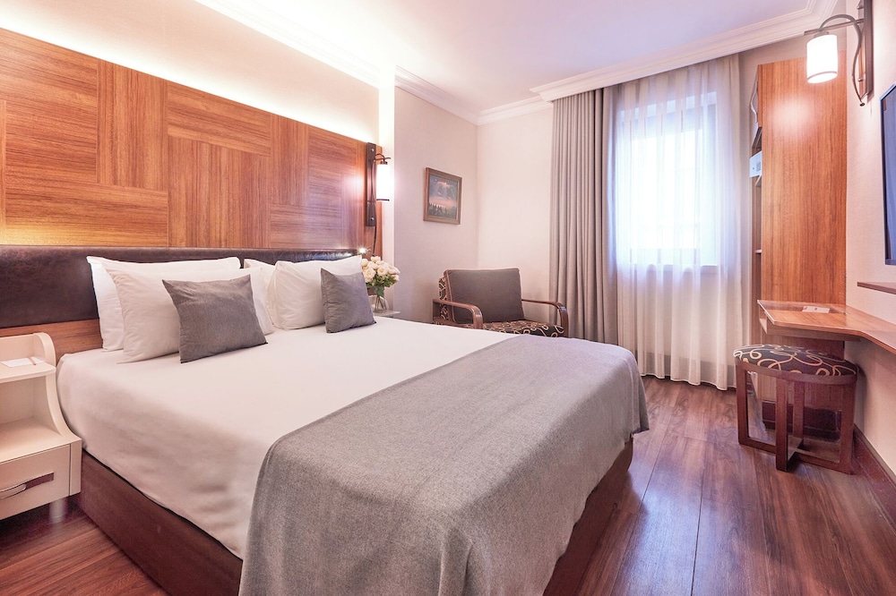 Konak Hotel Taksim 10