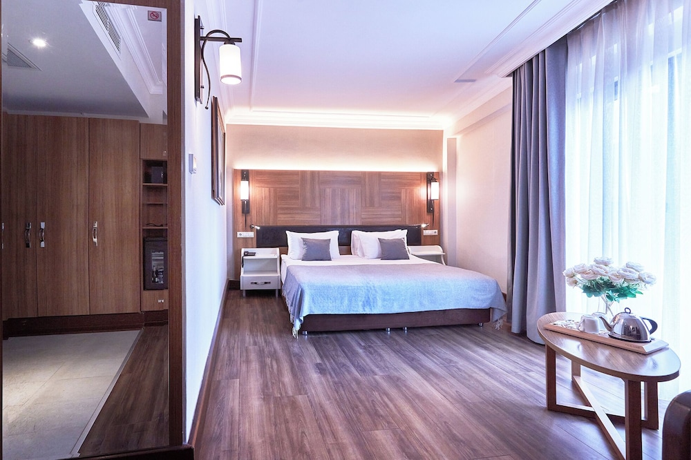 Konak Hotel Taksim 12