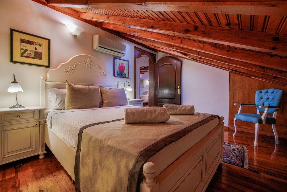 La Paloma Hotel 4