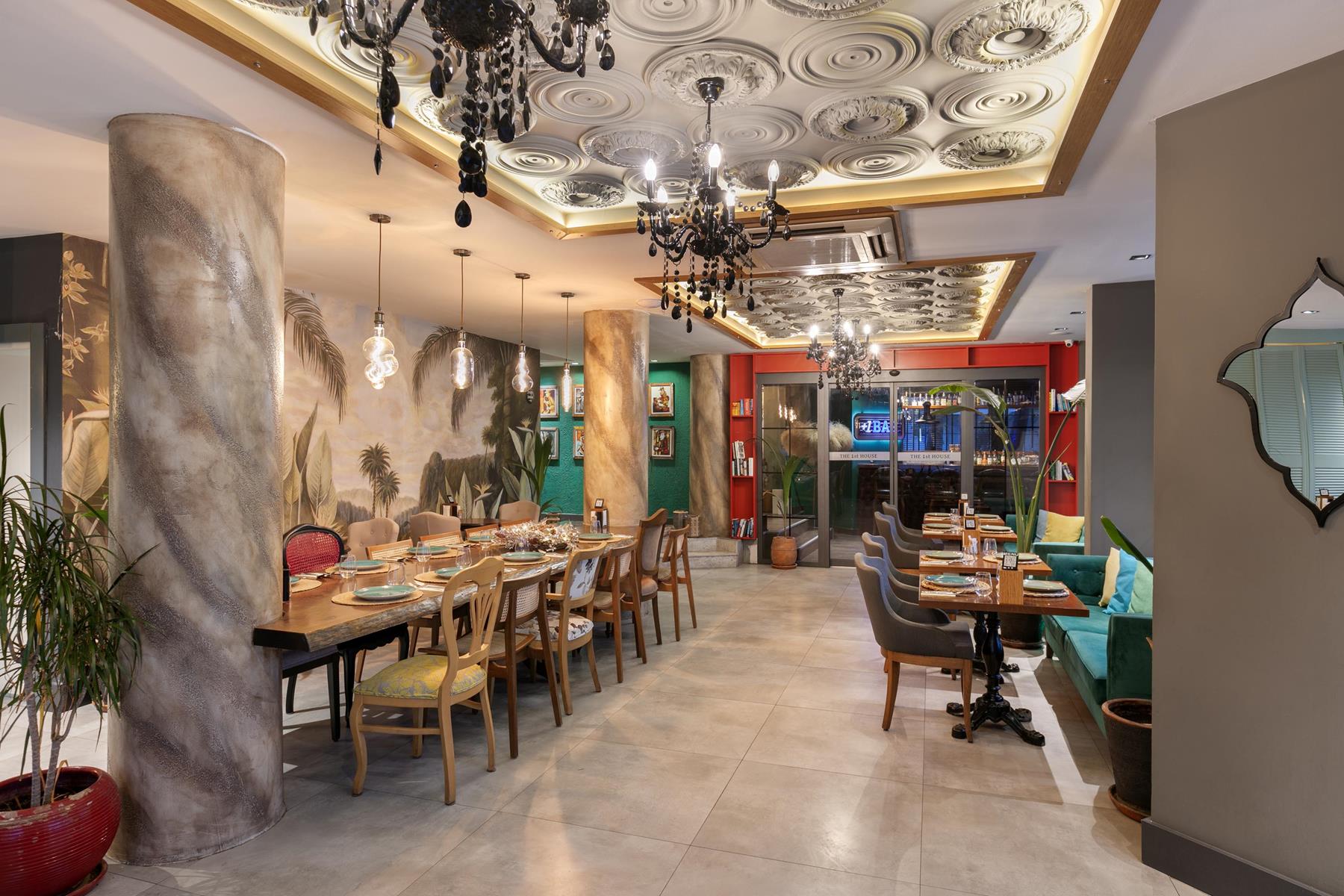 Azuu Hotel 12