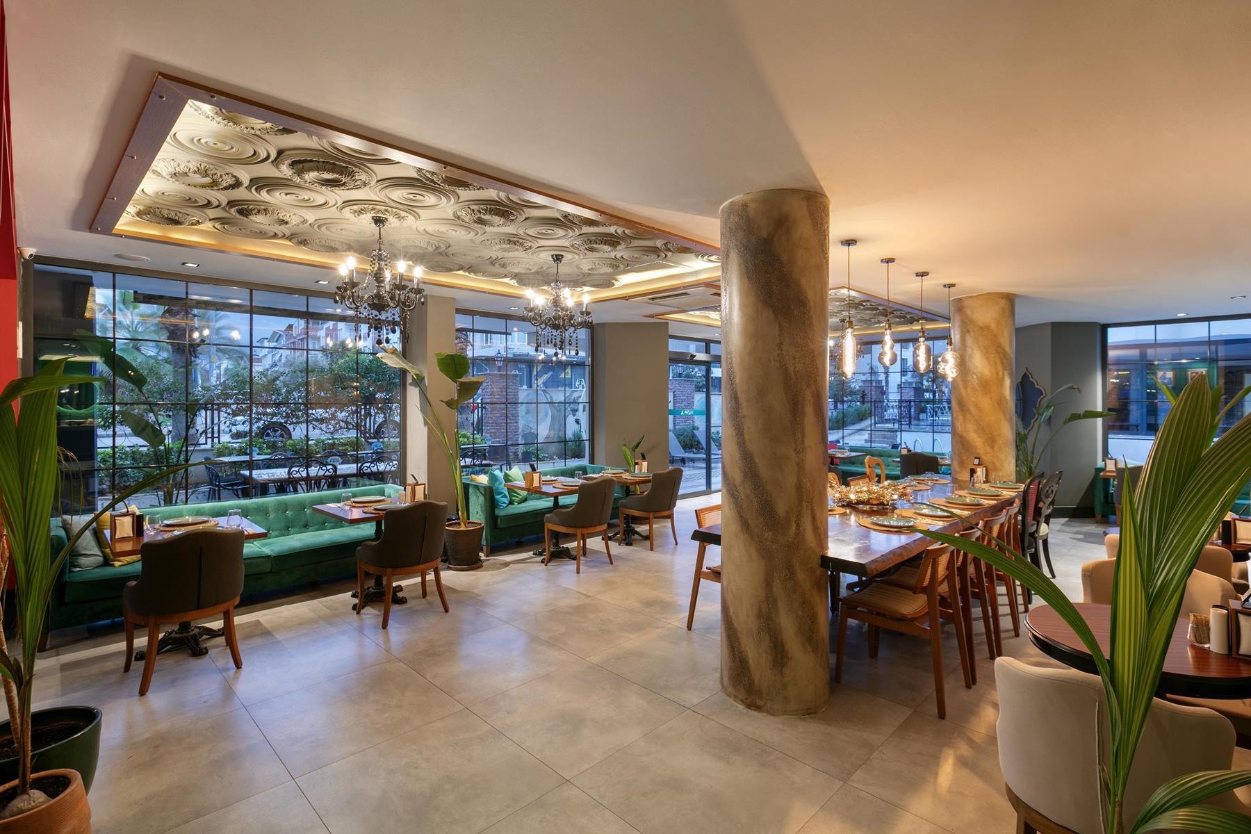 Azuu Hotel 13