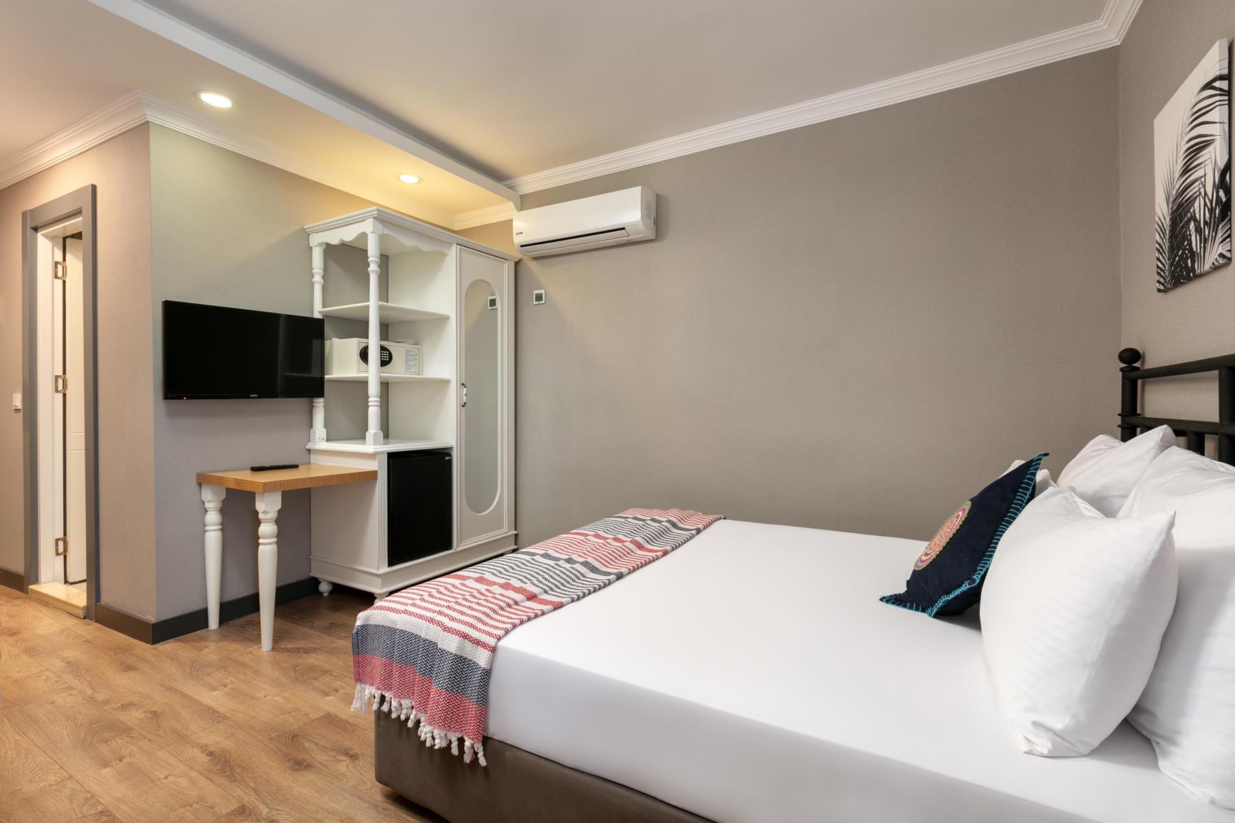 Azuu Hotel 18