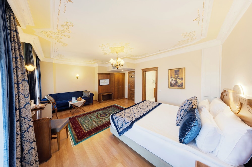 Seven Hills Boutique Hotel 17