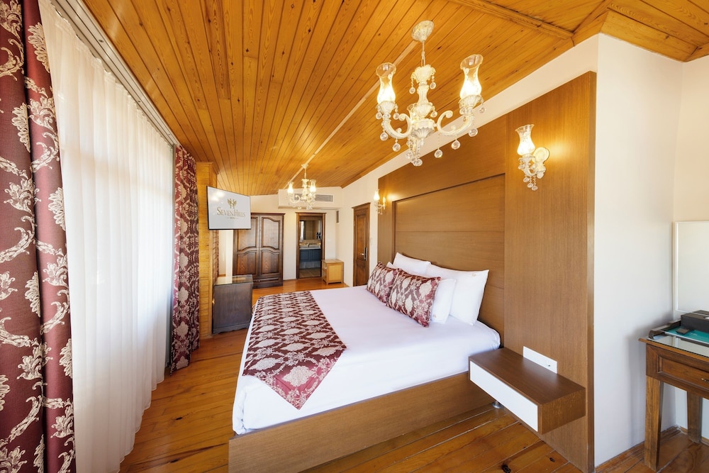 Seven Hills Boutique Hotel 21