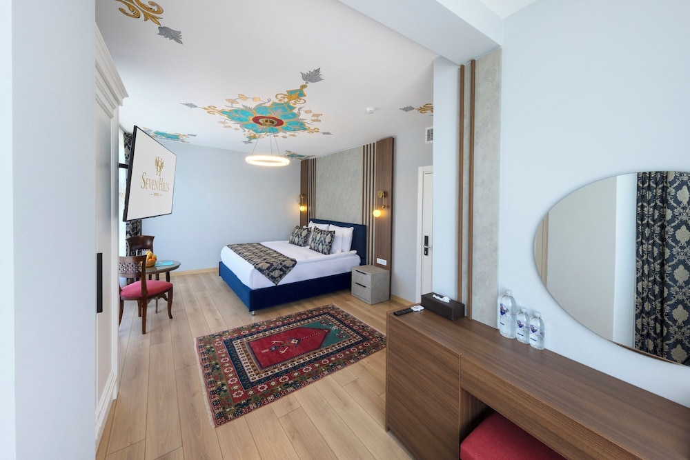 Seven Hills Boutique Hotel 9