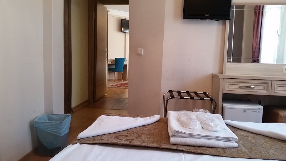 Tashkonak Hotel 14