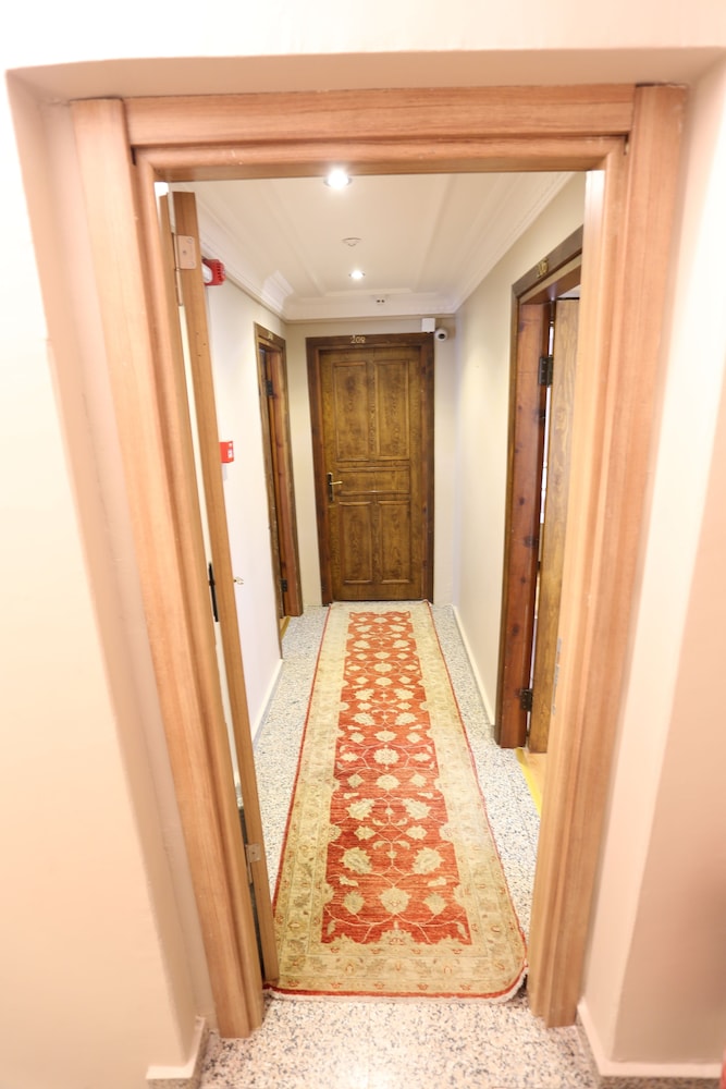 Tashkonak Hotel 19