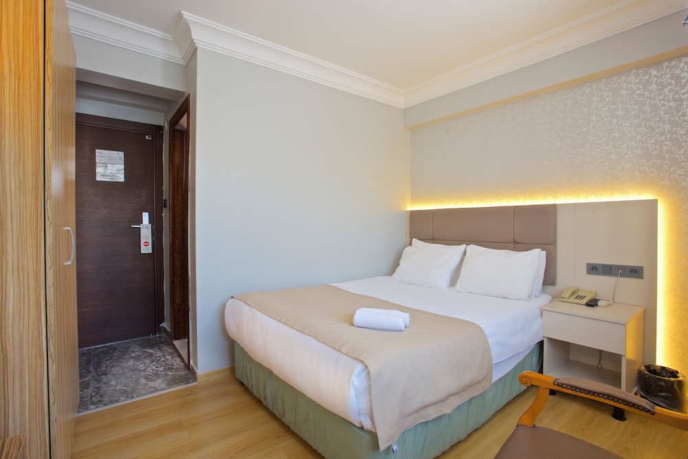 Grand Ant Hotel 17