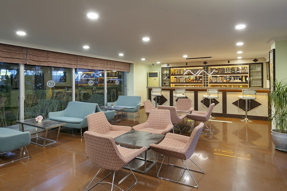 Lara Dinc Hotel 19
