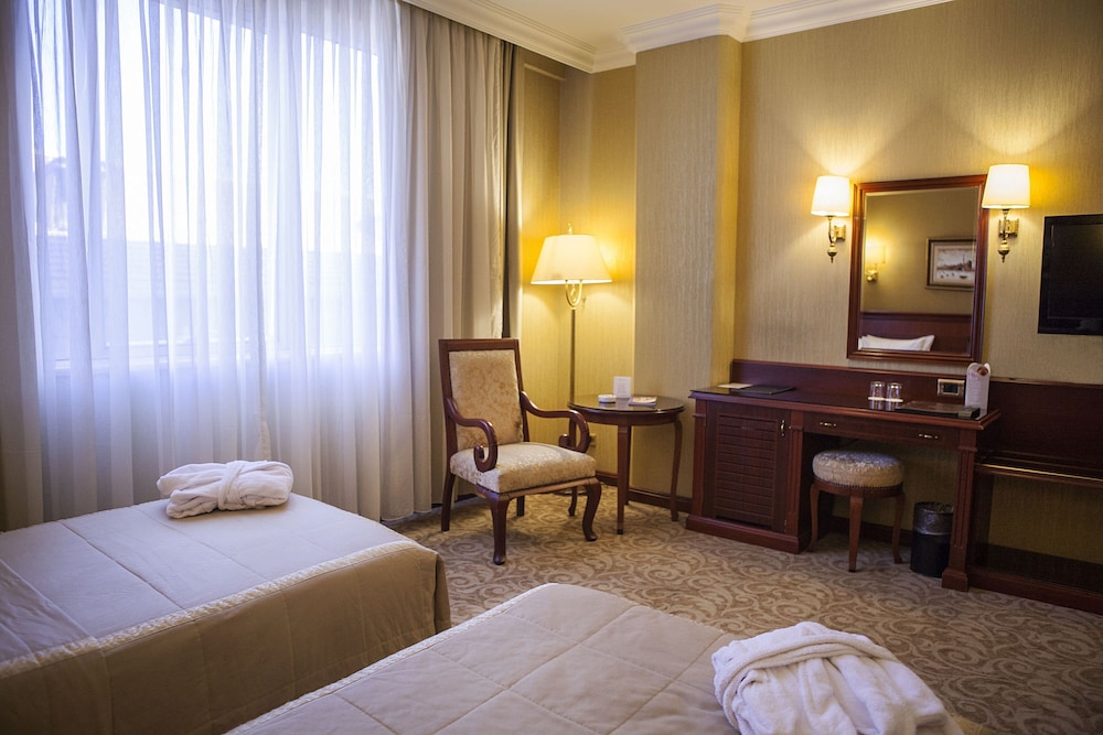 Bilek Istanbul Hotel 8