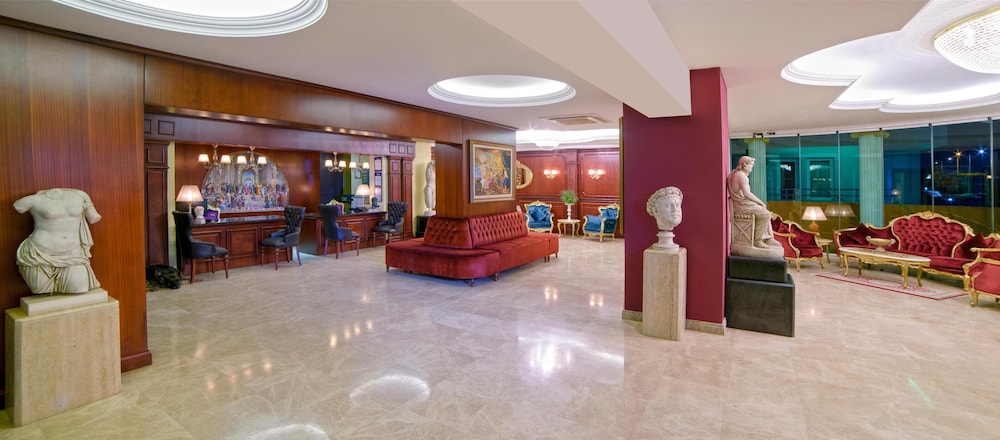 Antique Roman Palace Museum Hotel 11