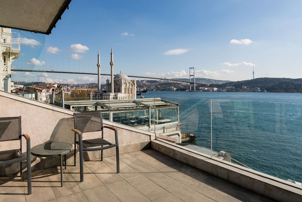 Radisson Blu Bosphorus Hotel 8