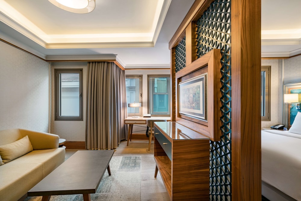 Radisson Blu Bosphorus Hotel 9