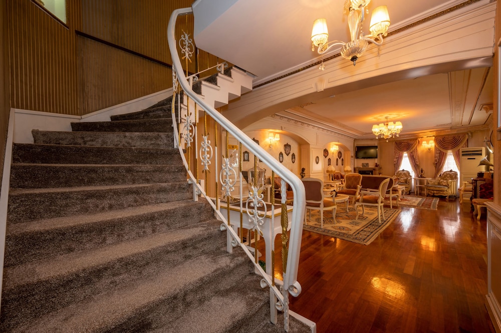Fuat Bey Palace Hotel 13