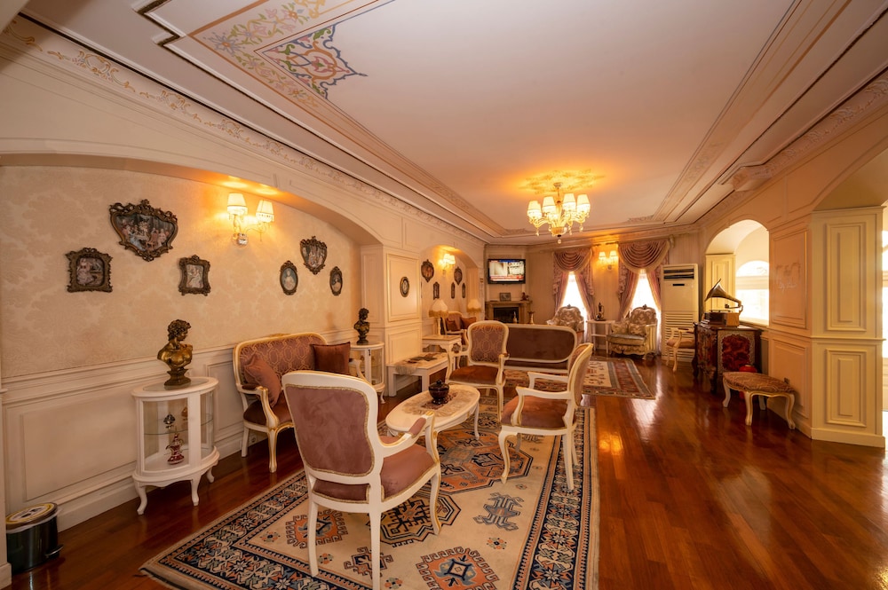 Fuat Bey Palace Hotel 11