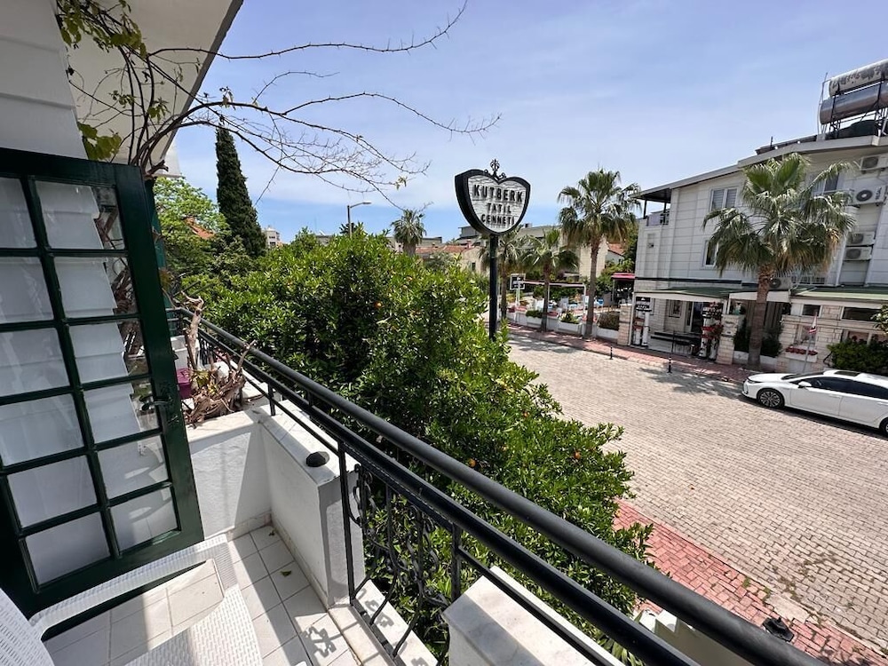 Kutberk Butik Hotel 8