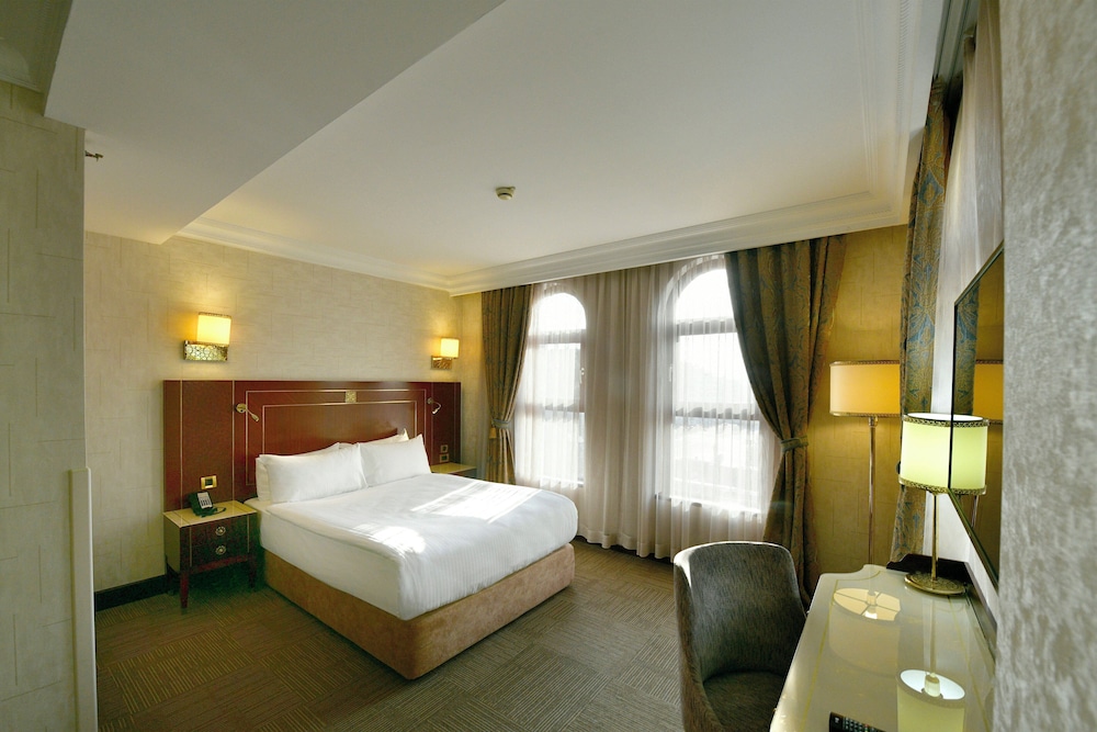 Crowne Plaza Istanbul - Old City 11