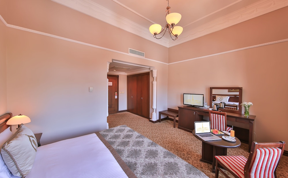 Legacy Ottoman Hotel 5