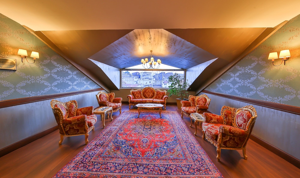 Legacy Ottoman Hotel 4