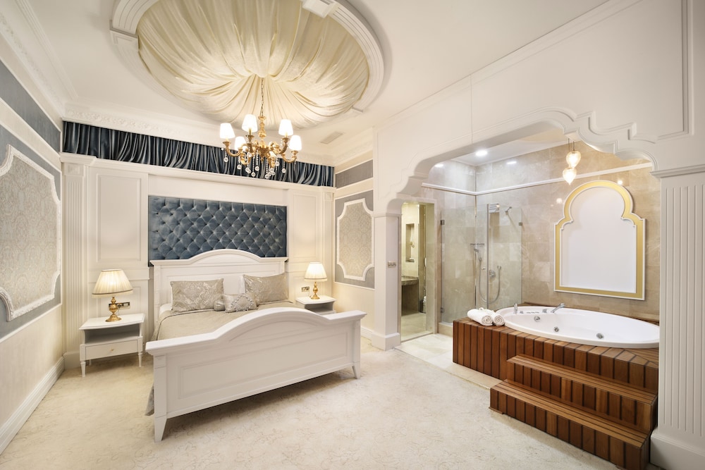 Legacy Ottoman Hotel 21