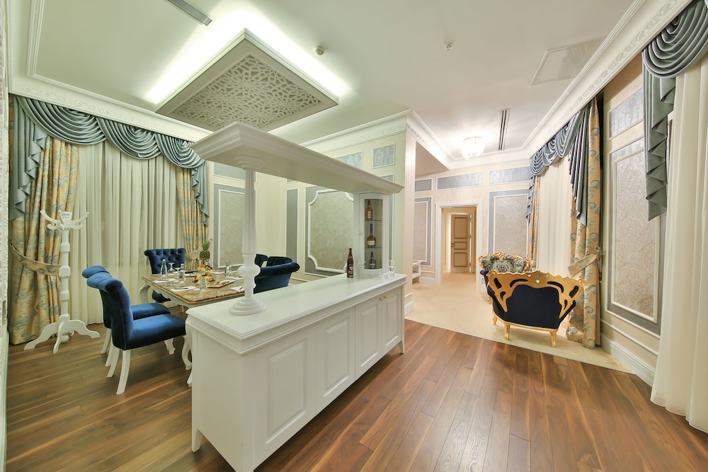 Legacy Ottoman Hotel 15