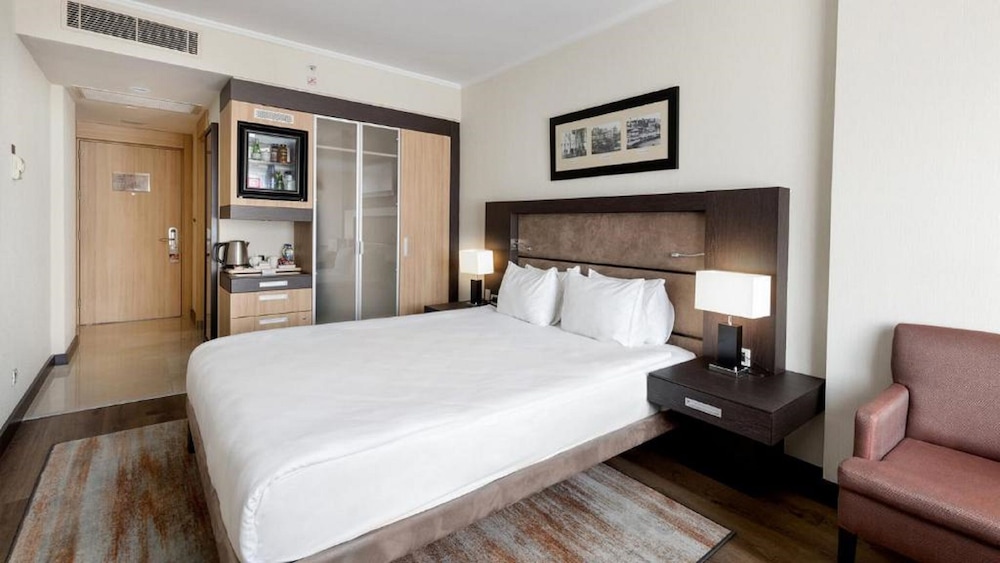Ramada Plaza by Wyndham Istanbul City Center 20