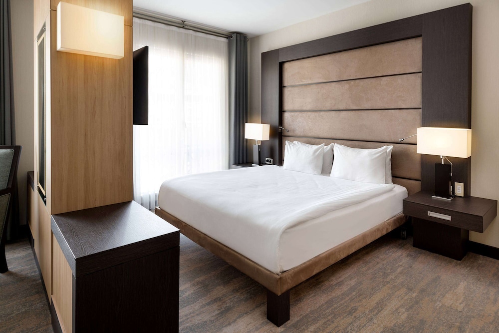 Ramada Plaza by Wyndham Istanbul City Center 15
