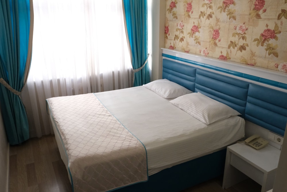 Star Holiday Hotel 18