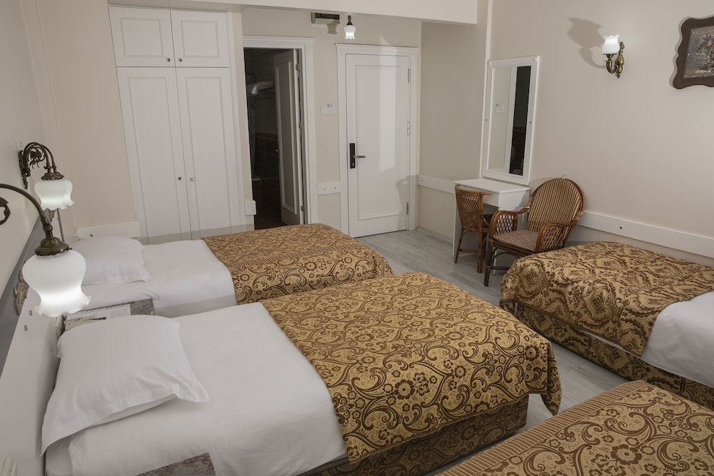 Hotel Hali 24