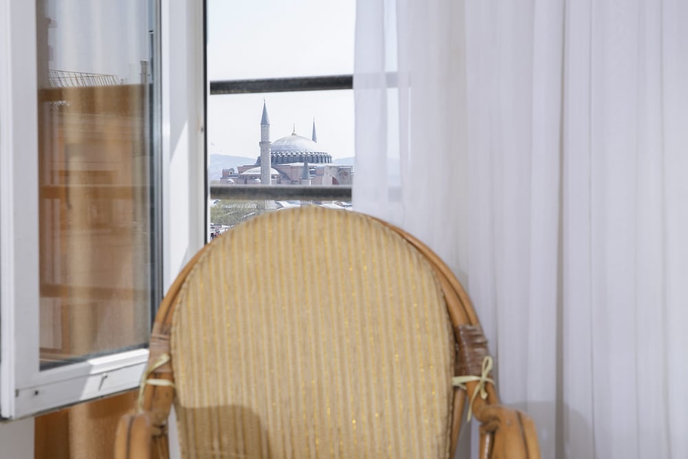 Hotel Hali 9