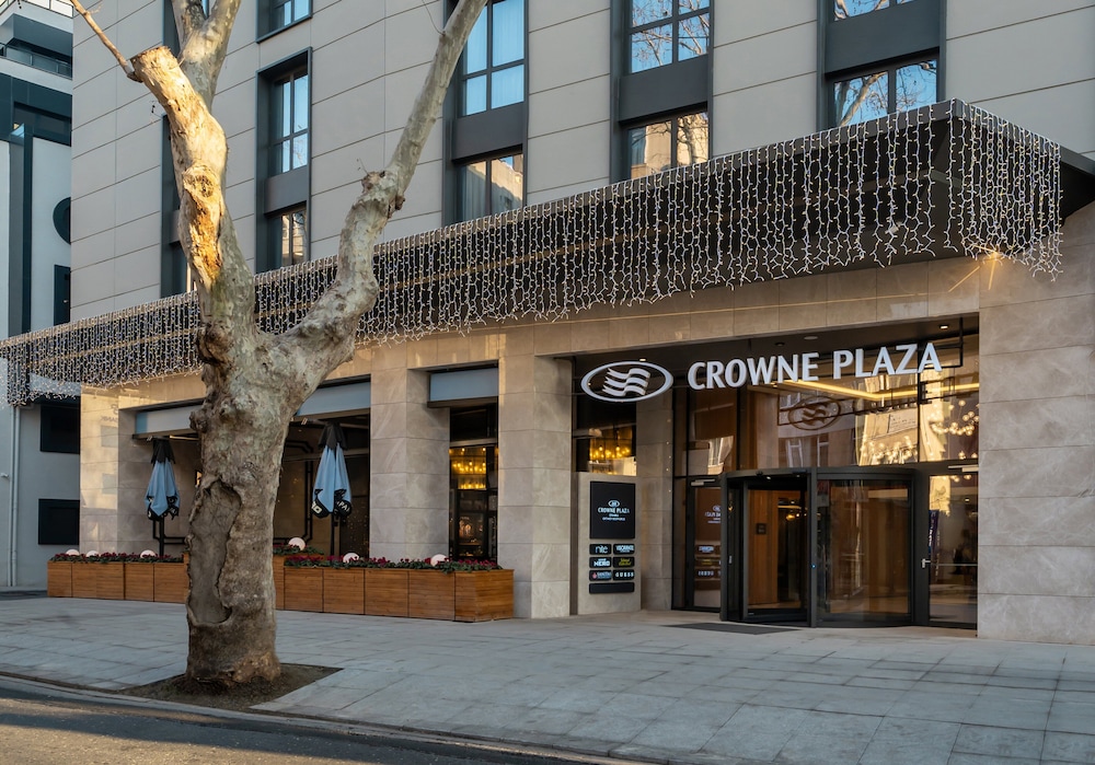 Crowne Plaza Istanbul - Ortakoy Bosphorus 1
