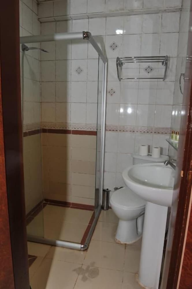 Turvan Hotel 8