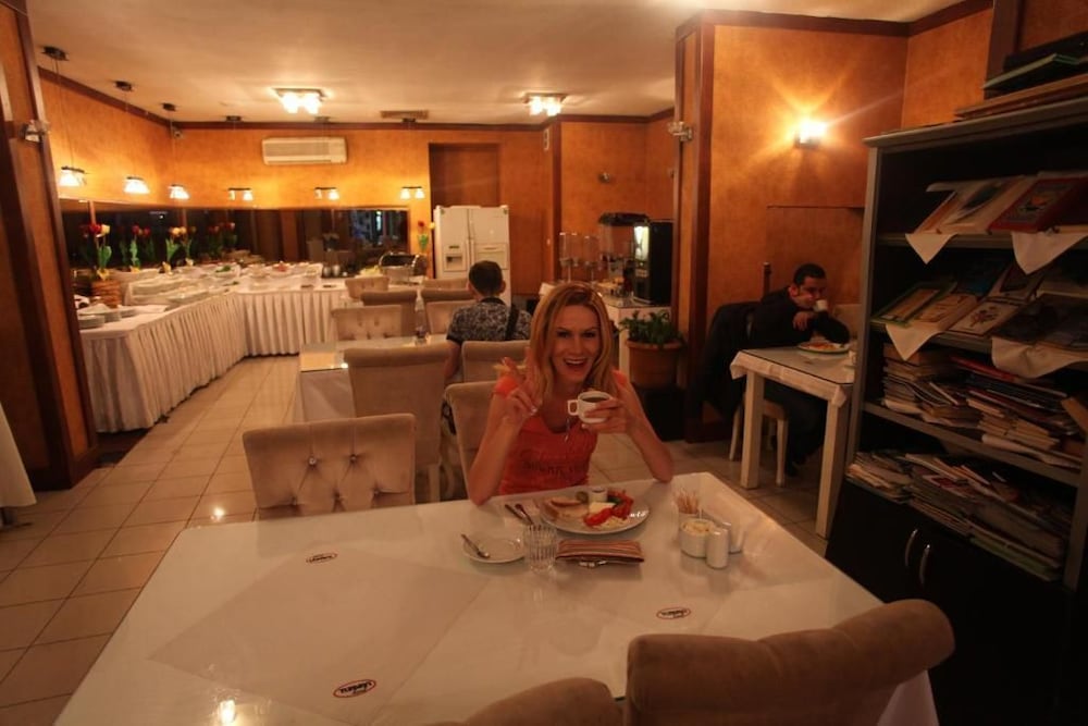 Turvan Hotel 10