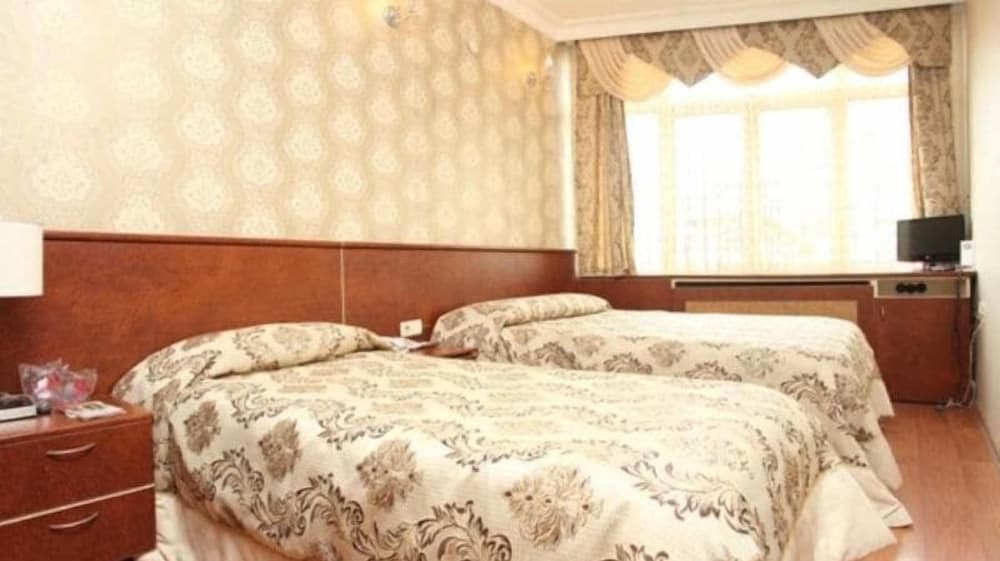 Turvan Hotel 4