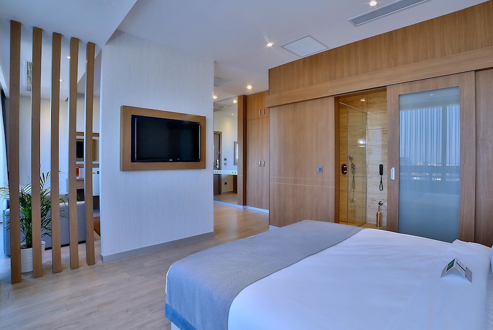 Ramada by Wyndham Istanbul Old City 15