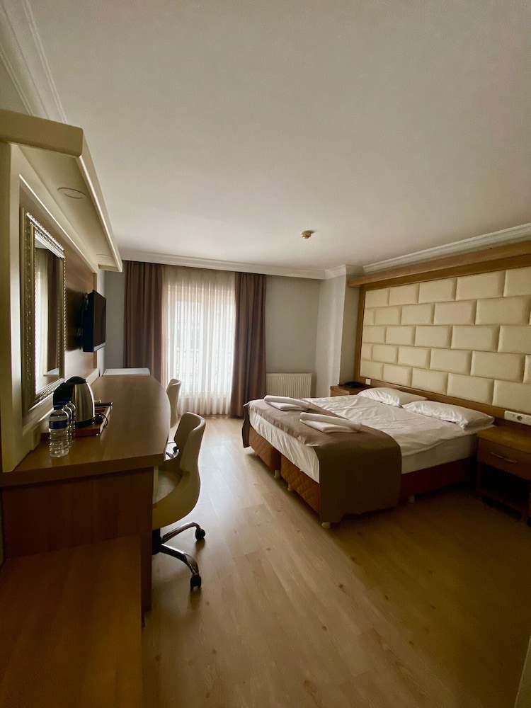 Kafkas Hotel 7