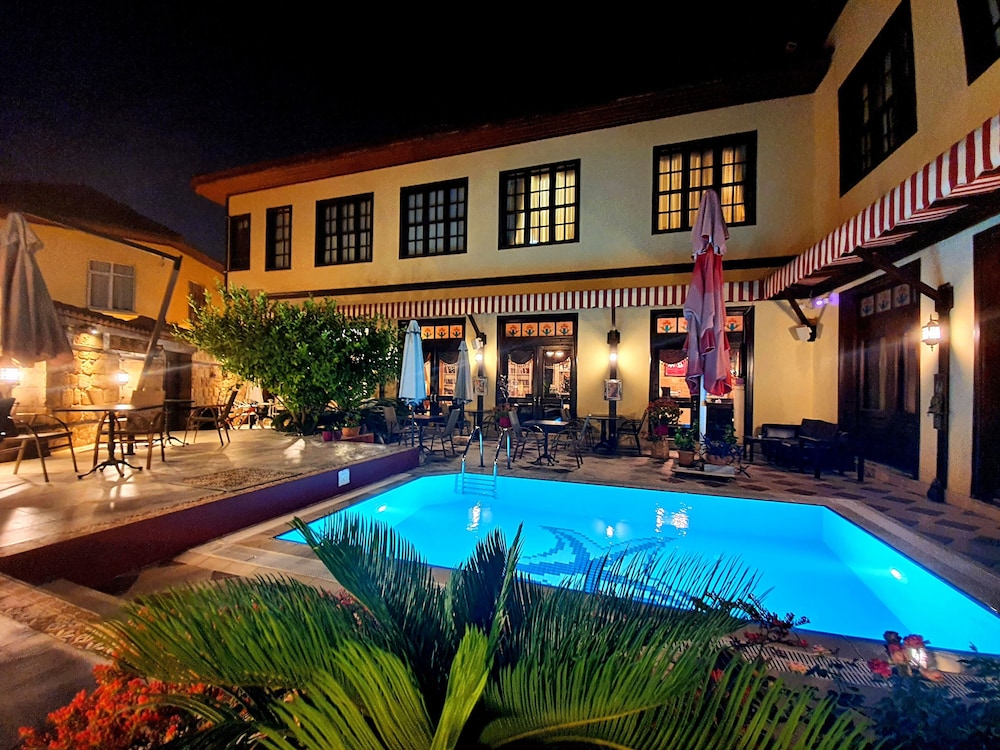 Eski Masal Hotel