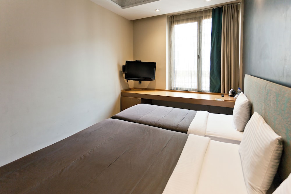 Pera Tulip Hotel 23
