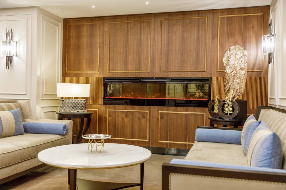 Amiral Palace Hotel 10