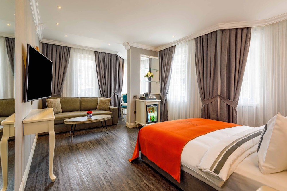 Amiral Palace Hotel 24
