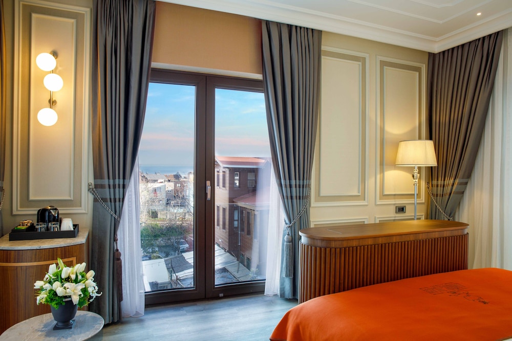 Amiral Palace Hotel 13