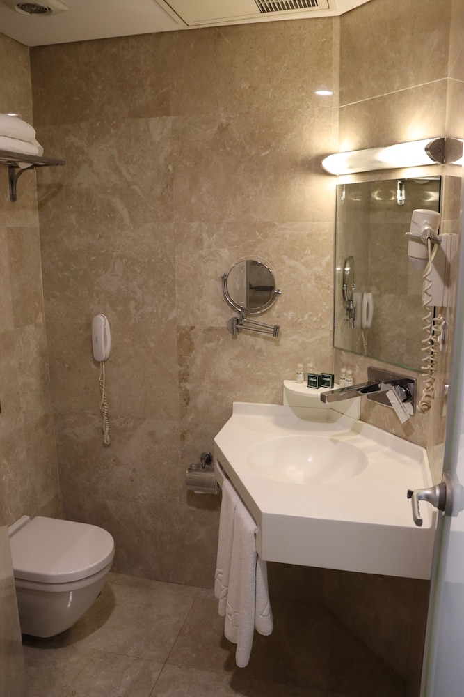 Riva Hotel Taksim 24