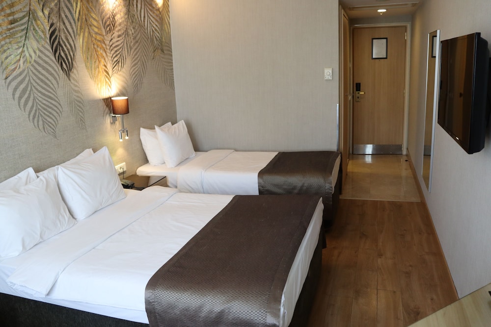 Riva Hotel Taksim 18