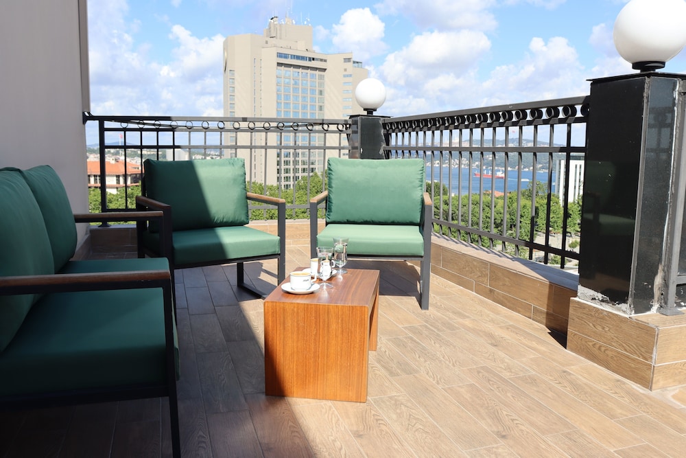 Riva Hotel Taksim 21