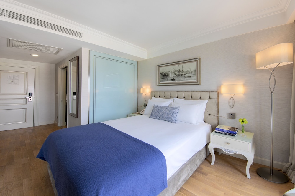 CVK Taksim Hotel 13